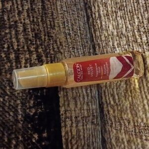 $4 Add-on New Calgon Red Velvet Fragrance Mist - 59 mL